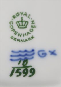 0103-Blattschale